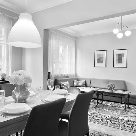 Apartmán Centre For 6 Guests