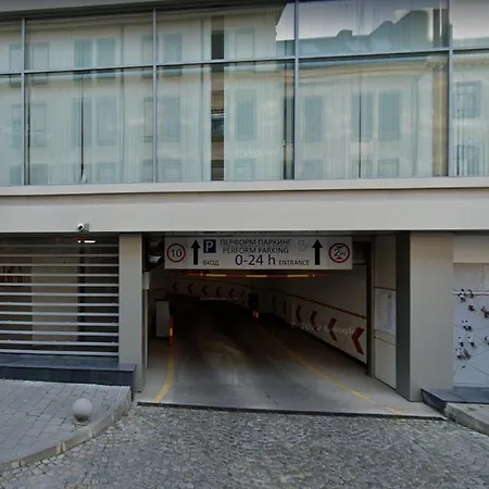 Centre For 6 Guests 公寓 *