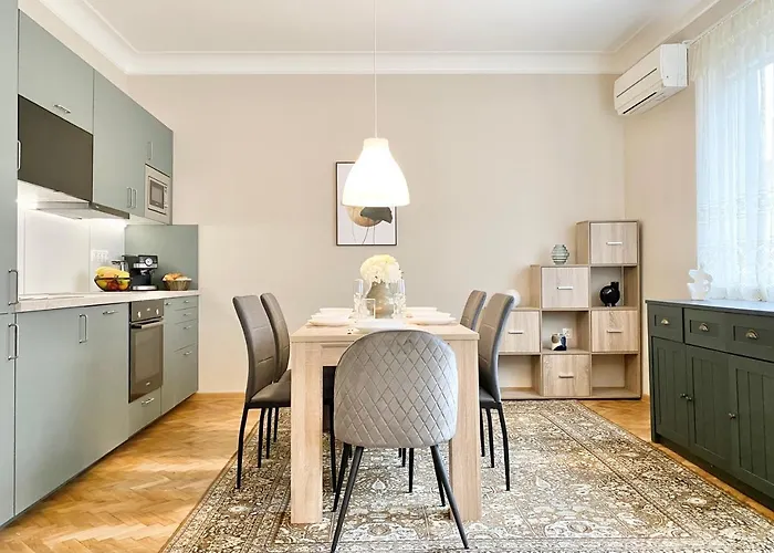 Apartment Centre For 6 Guests Sofia