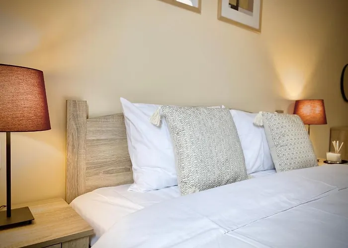 Centre For 6 Guests 公寓