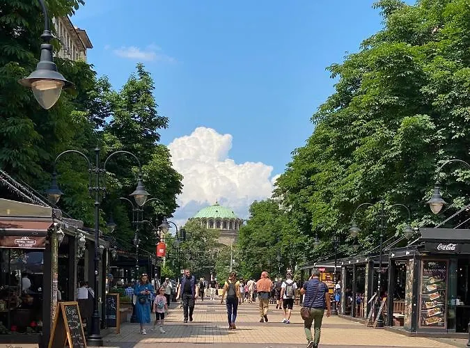 Apartment Centre For 6 Guests *