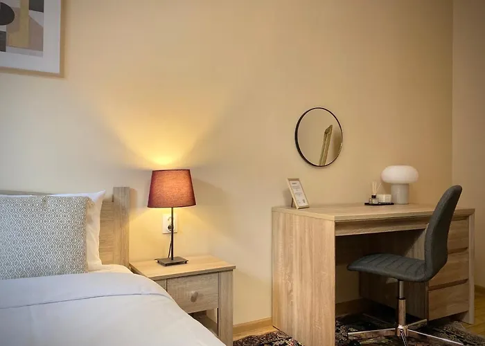 Appartement Centre For 6 Guests